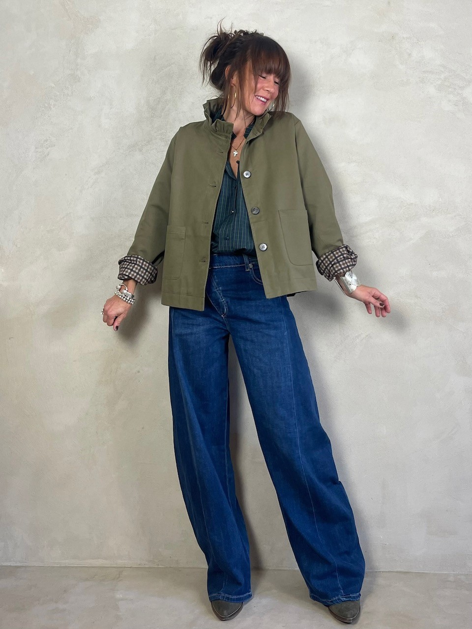Trench col volant