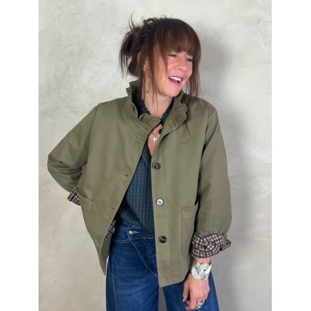 Trench col volant