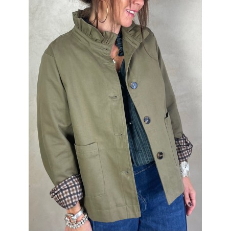 Trench col volant