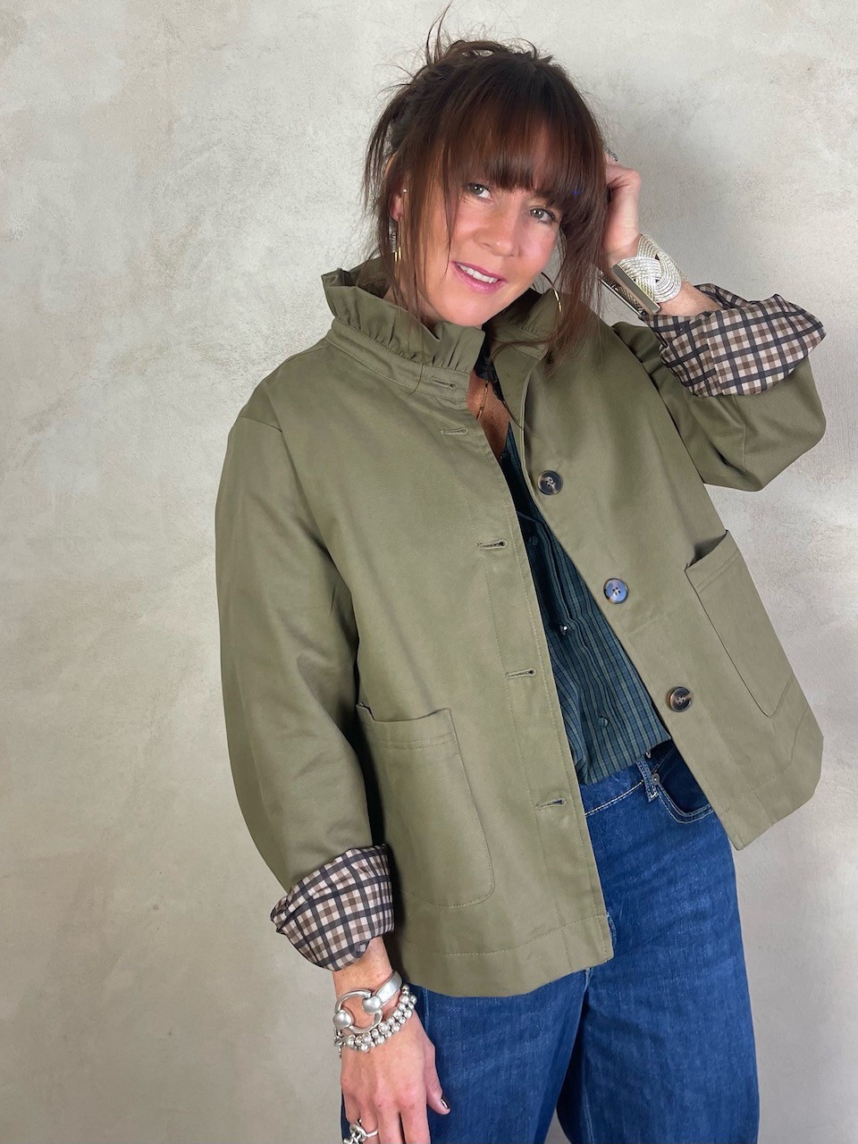 Trench col volant