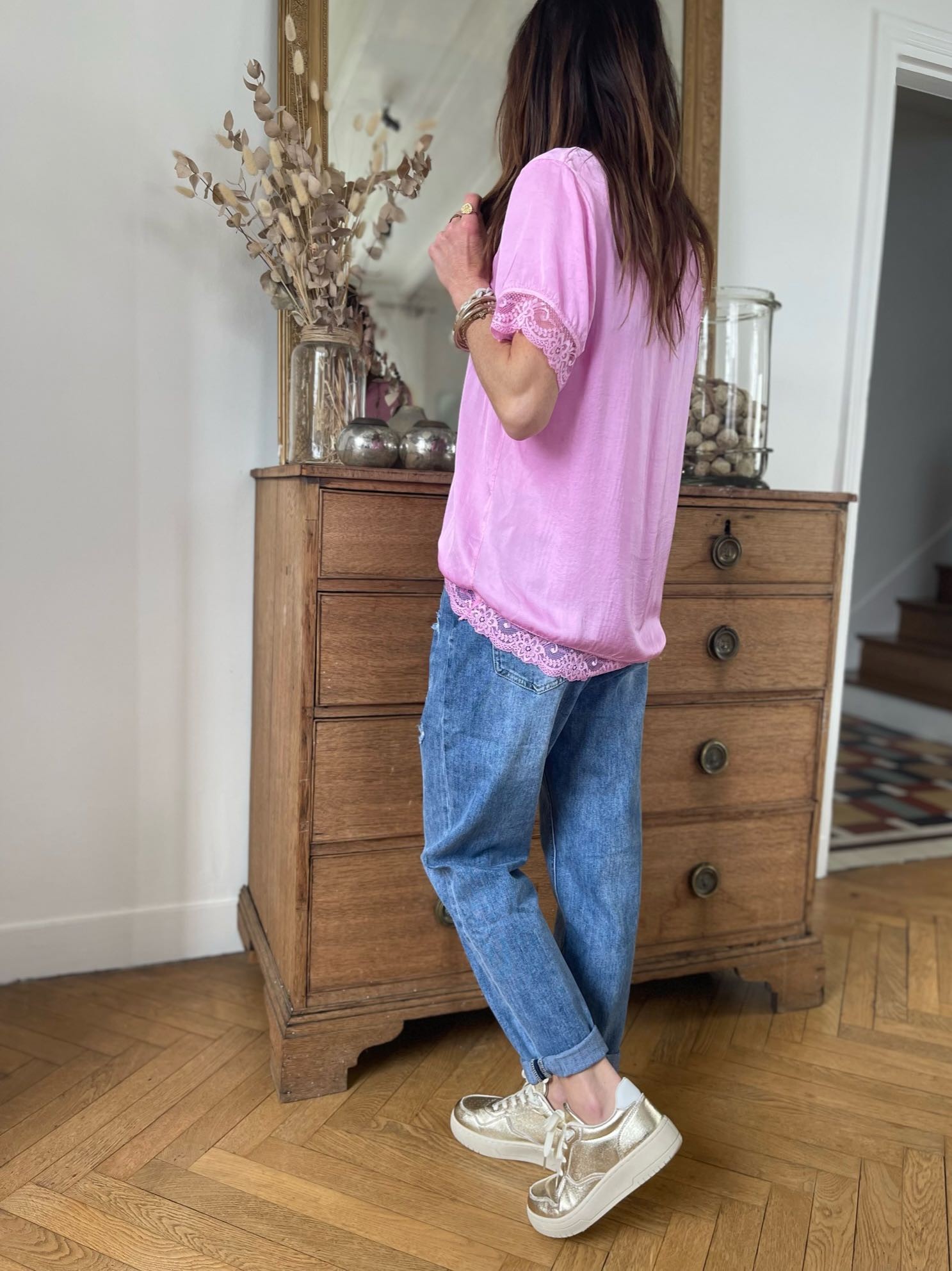 Top dentelle rose bonbon