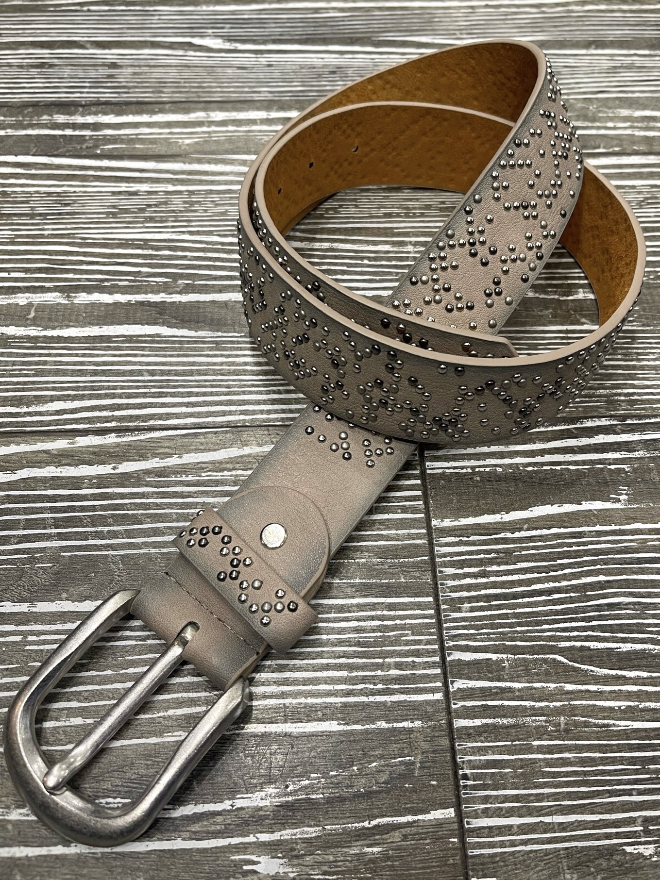 Ceinture petits clous taupe
