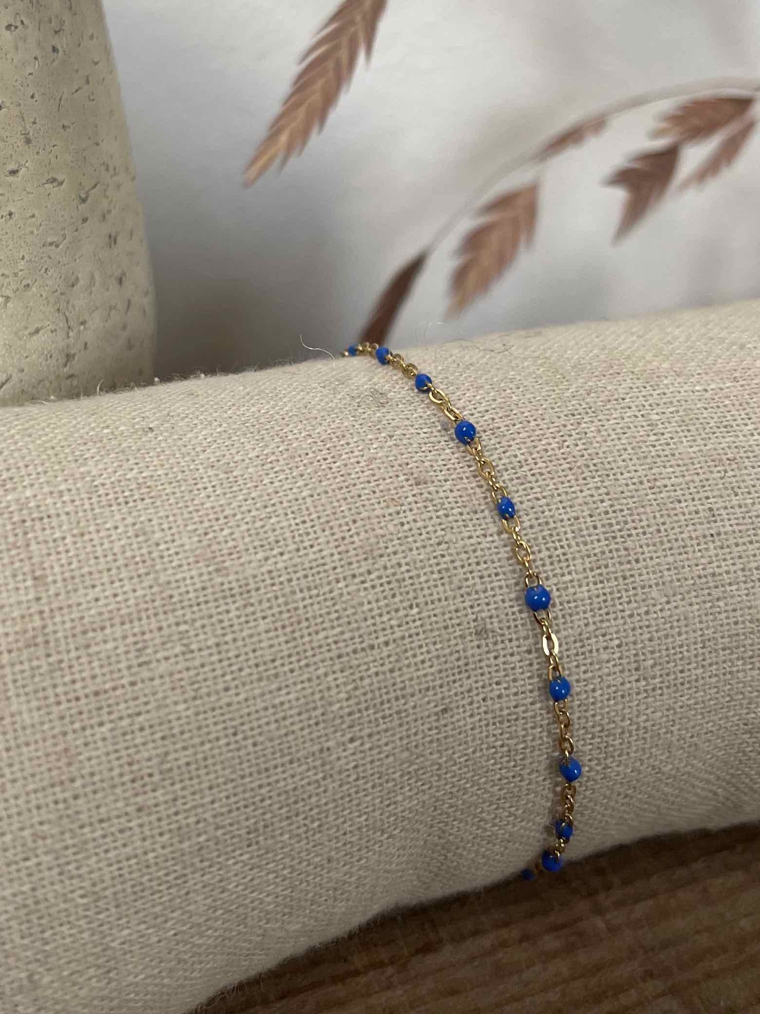 Bracelet fin perles bleu