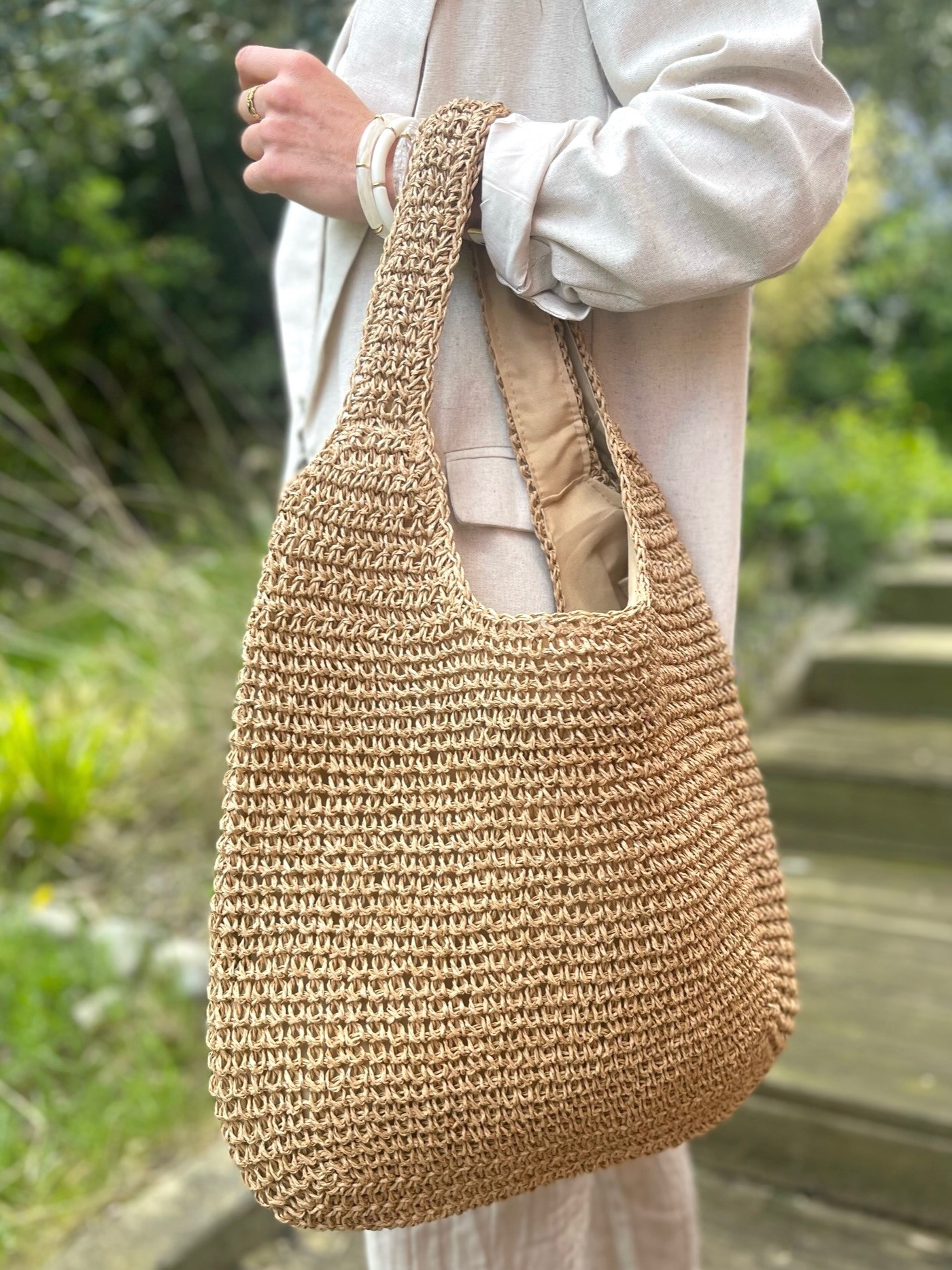 Sac style crochet camel