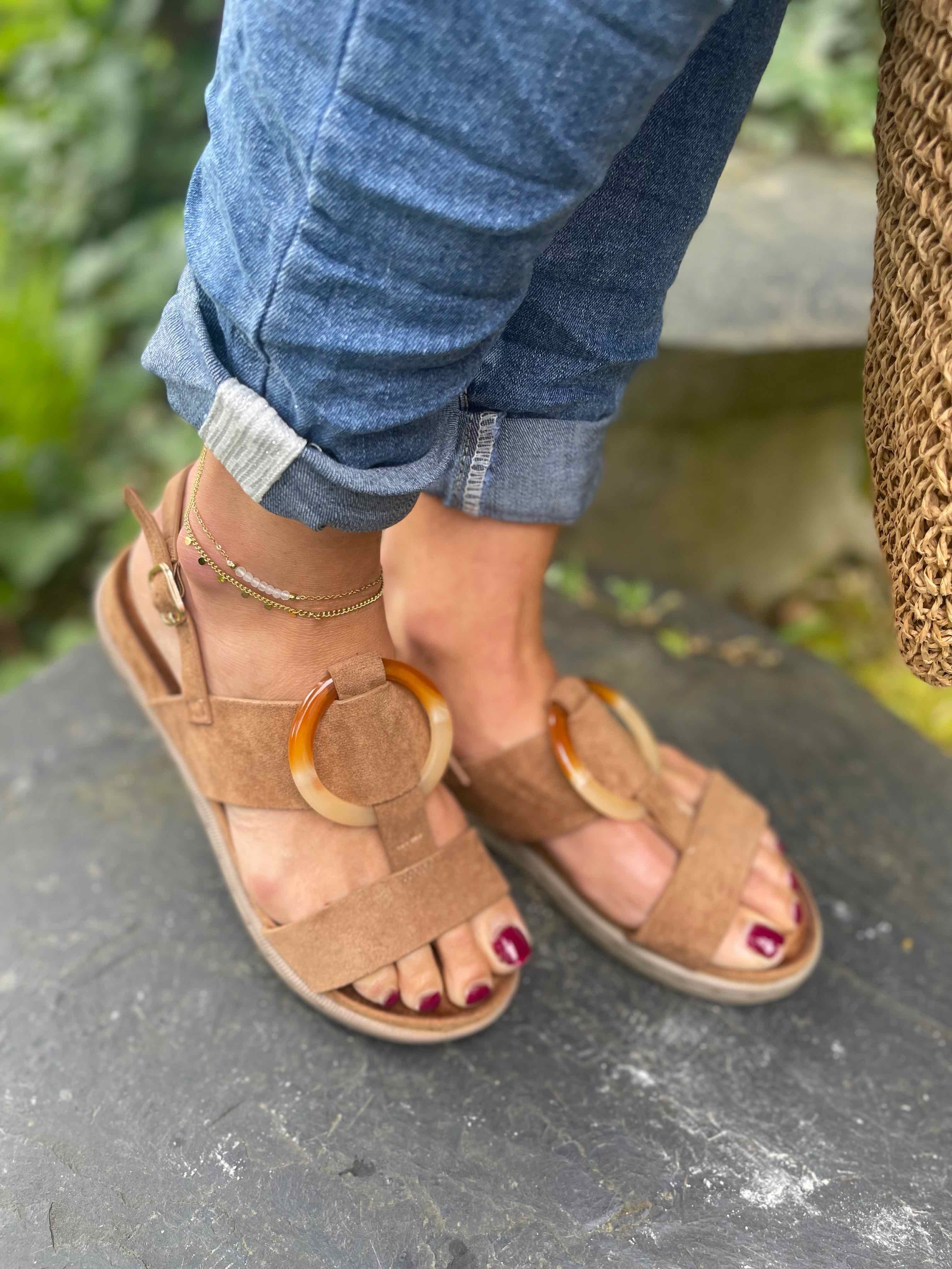 Sandales anneau camel