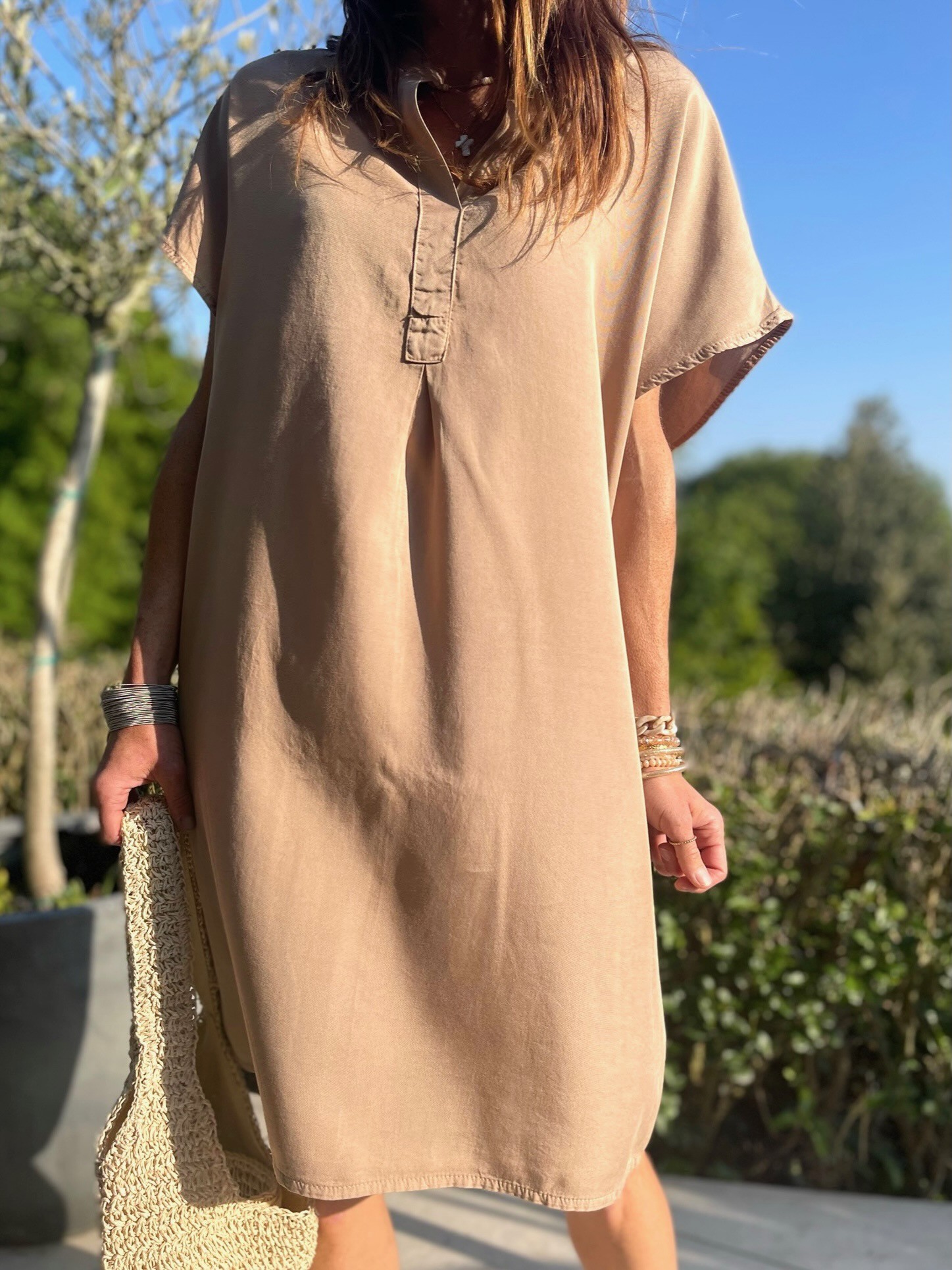 Robe col mao camel