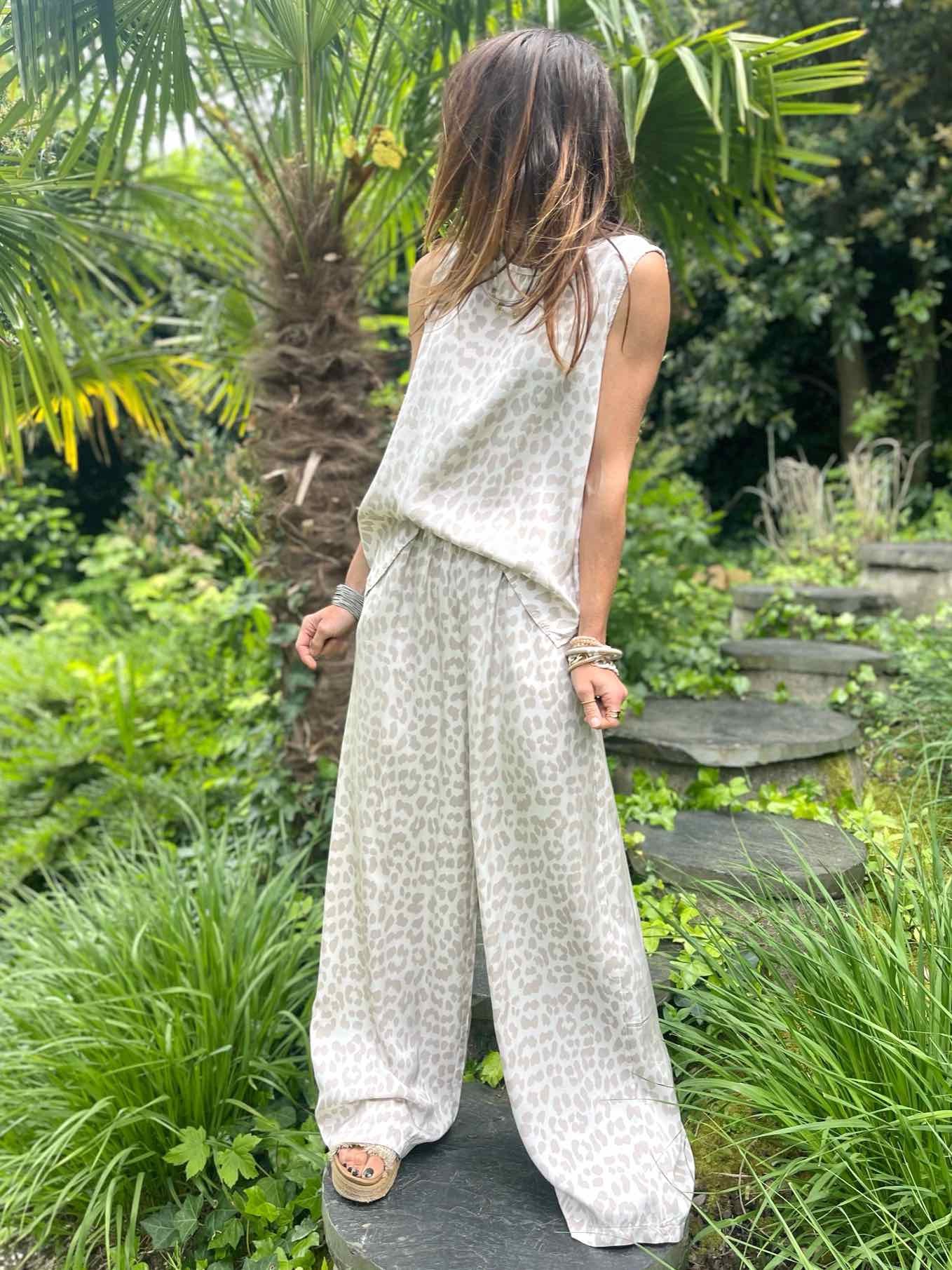 Ensemble léo beige