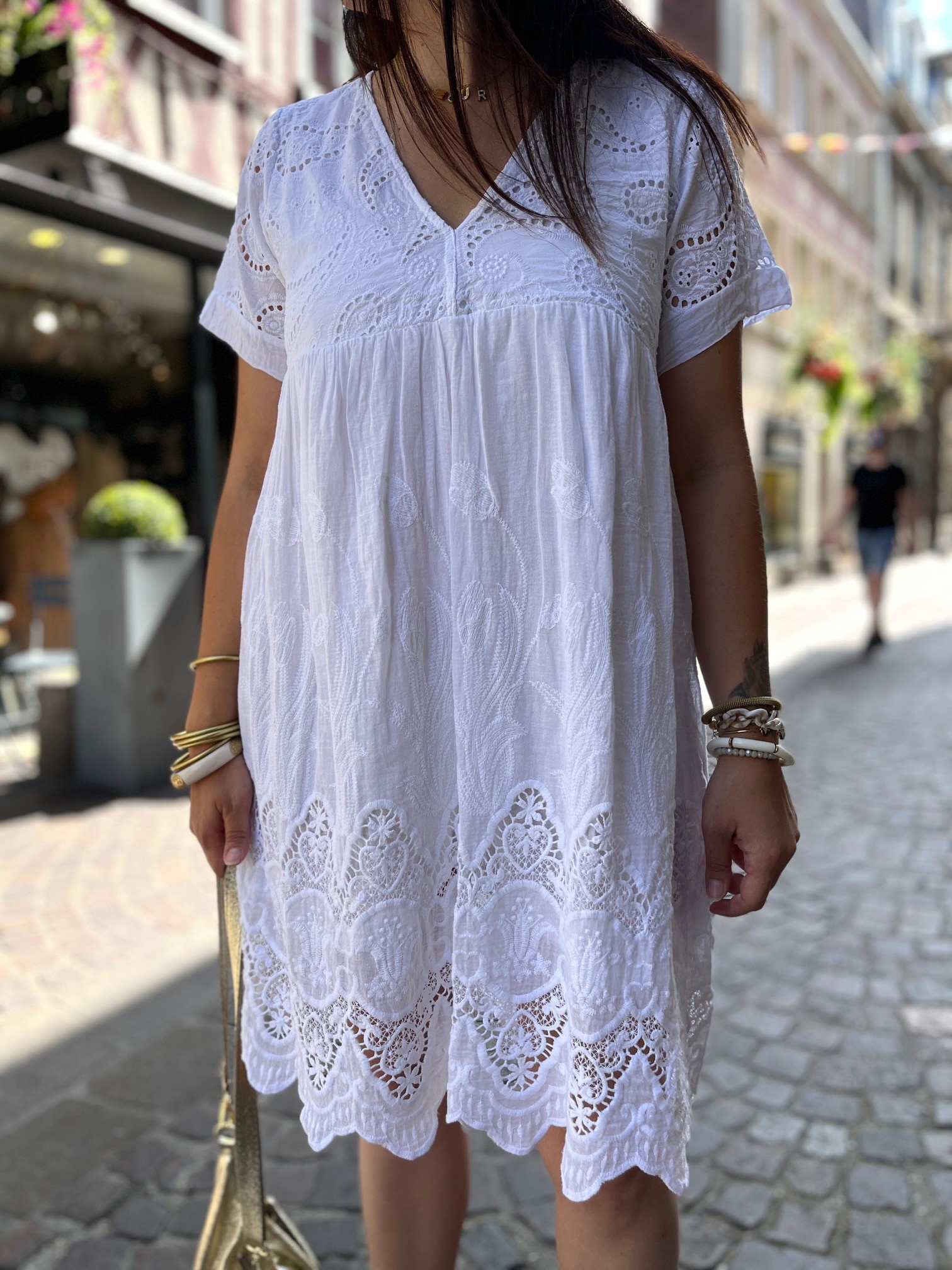 Robe broderie blanche