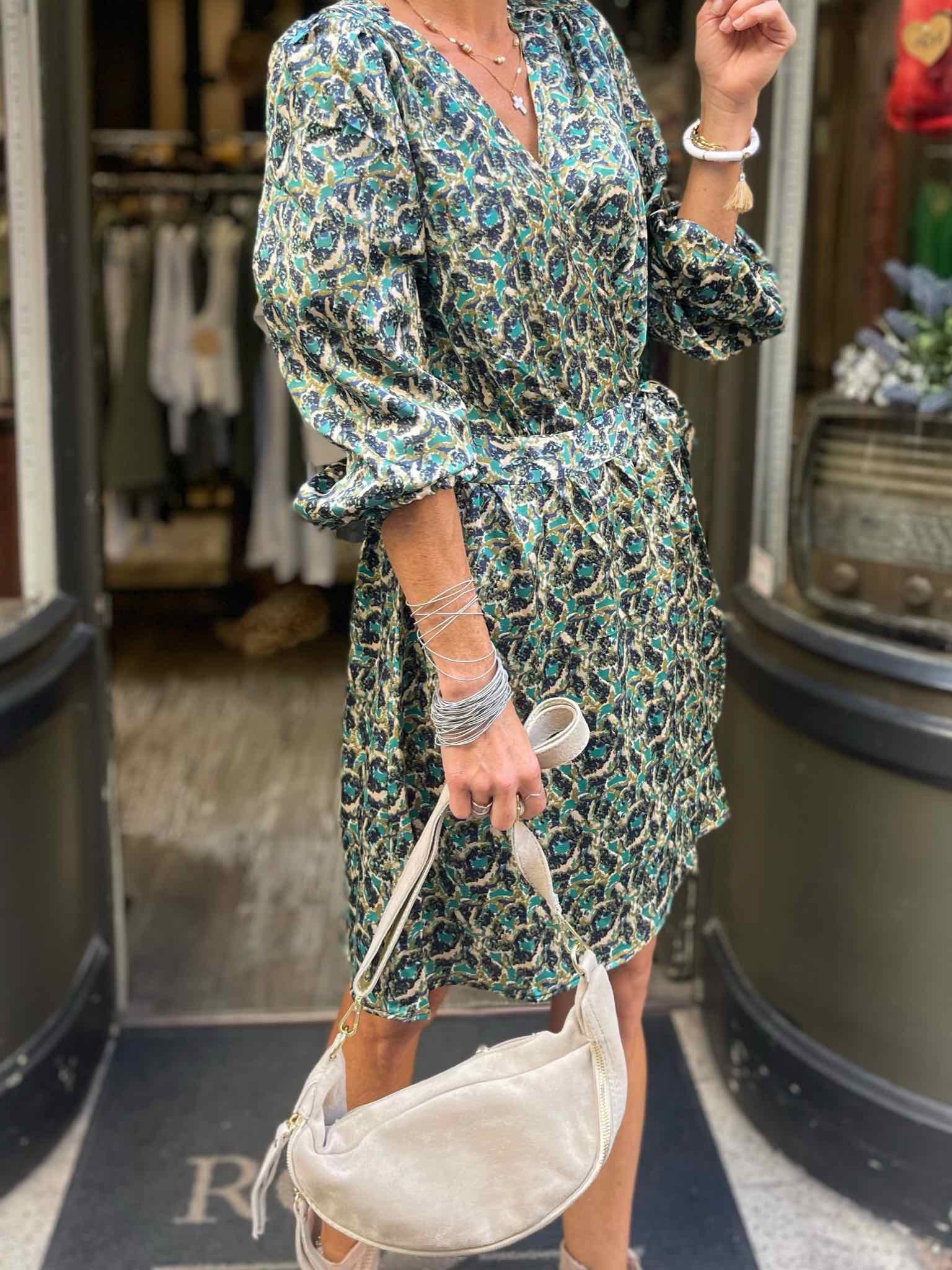 Robe cache coeur imprimée
